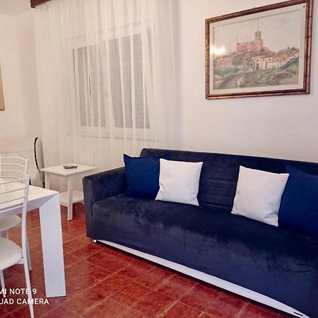 Ferienwohnung Residenza M.E.M. La Maddalena La Maddalena  Exterior foto