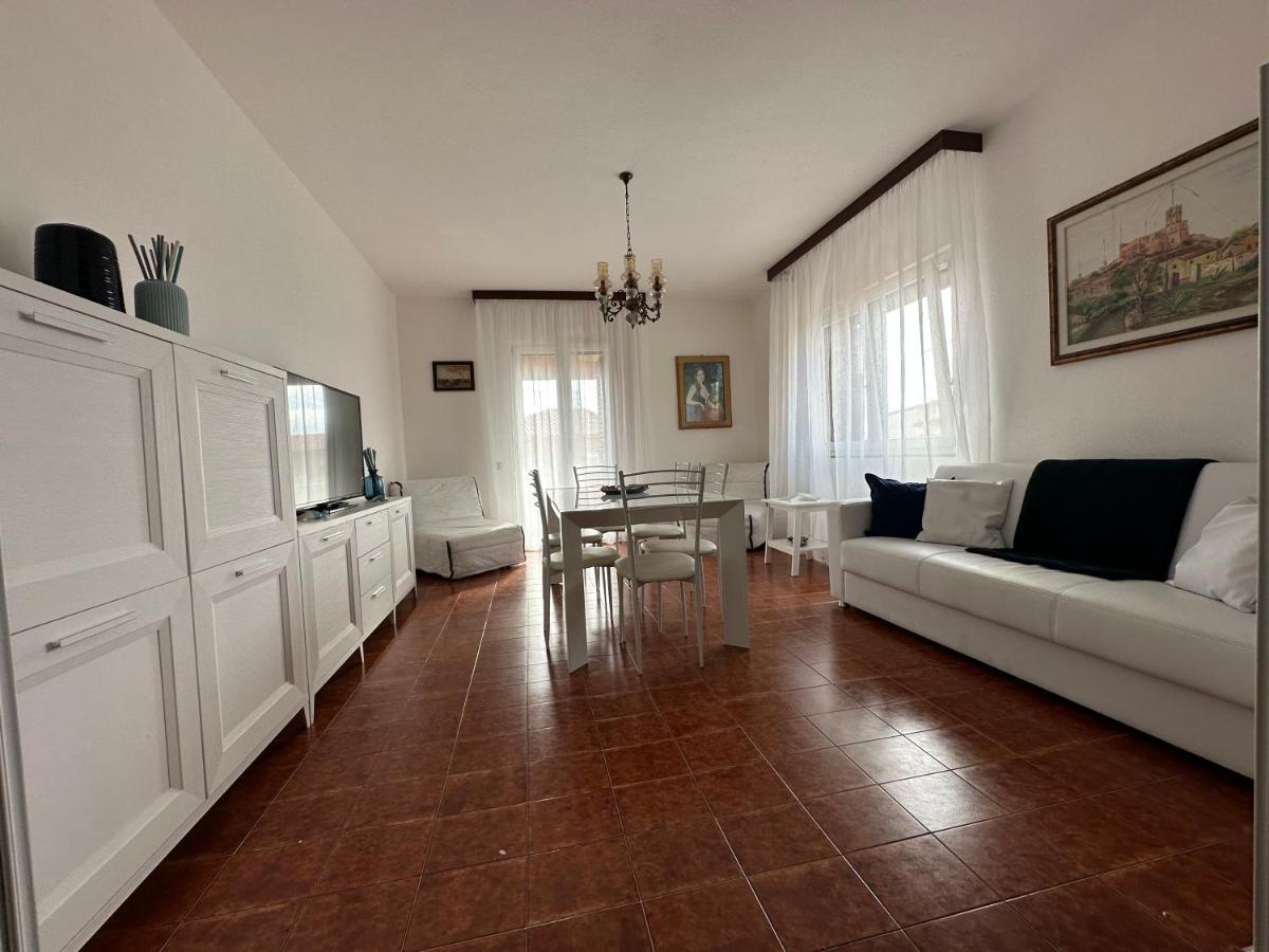 Ferienwohnung Residenza M.E.M. La Maddalena La Maddalena  Exterior foto