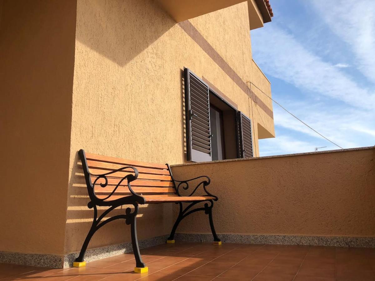 Ferienwohnung Residenza M.E.M. La Maddalena La Maddalena  Exterior foto